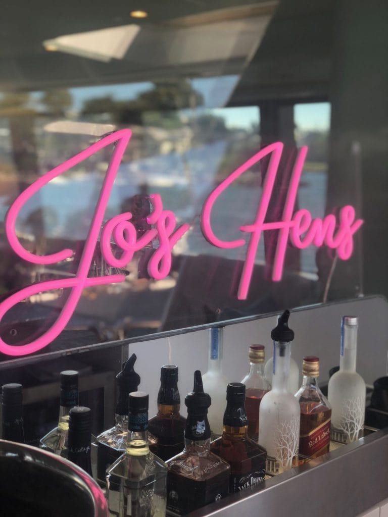 jo-hens-sign