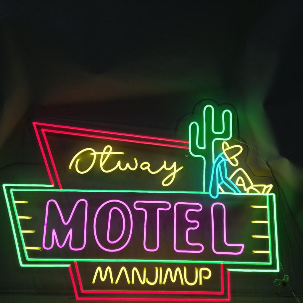 otway-Motel-neon-sign